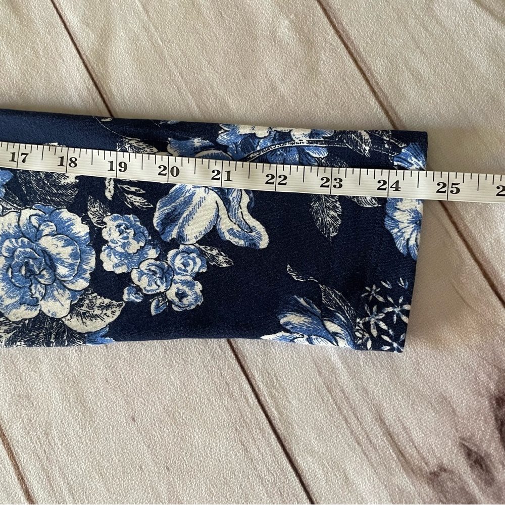 Lands’ End Cotton Interlock Long Sleeve Above Knee Nightgown Blue Floral, Small - Picture 11 of 15